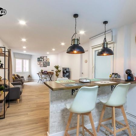 Apt In The Old Town With Cool Terrace!! Private Parking Bilbao Zewnętrze zdjęcie