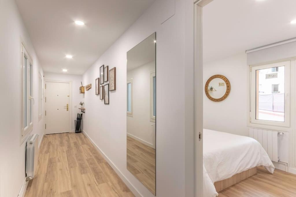 Apt In The Old Town With Cool Terrace!! Private Parking Bilbao Zewnętrze zdjęcie