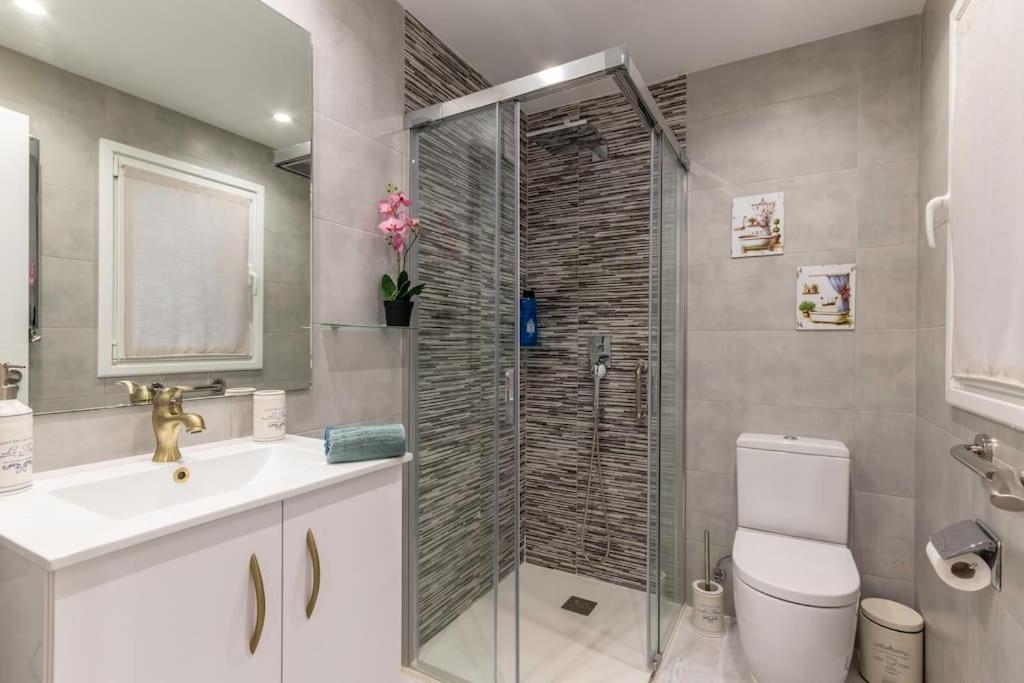Apt In The Old Town With Cool Terrace!! Private Parking Bilbao Zewnętrze zdjęcie